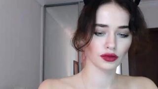 Amateur Webcam Babes Going Solo