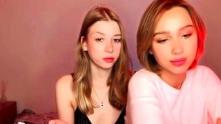 Amateur Webcam Teen Masturbates And Teases