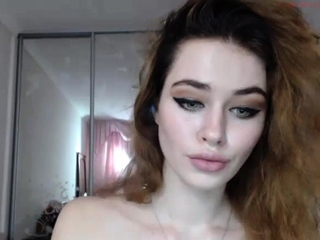 Hot brunette from squirt masturbating on webcam