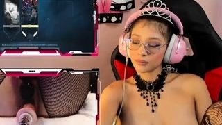Hottest brunette solo webcam masturbation 2