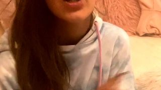 Brunette Solo Webcam Masturbation