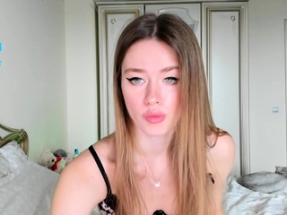 Horny Webcam Babe Solo Masturbation