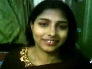 Sexy Pakistani Girl Gives Steamy Webcam Blowjob